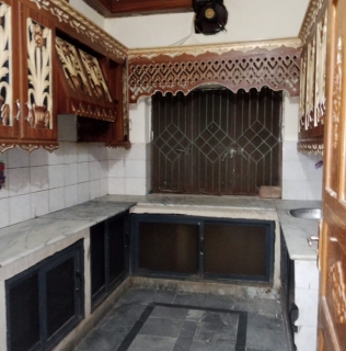 10 Marla House for rent , Mangral Town