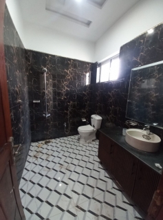 10 Marla House for rent , Bahria Town