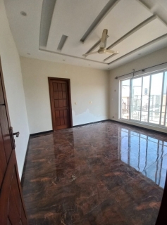 10 Marla House for rent , Bahria Town