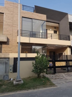 5 Marla House for sale , Park View City