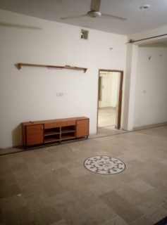 8 Marla Upper portion For Rent, Faisal Colony