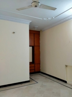 1 Kanal House for rent , Wakeel Colony