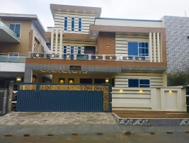 11 marla brand new house for sale in media town , Media Town