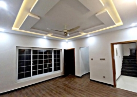 10 Marla Brand New House for Sale, Bahria Town