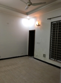 14 MarLa  * 40/80 Ground portion for rent, G-13