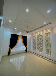 10 Marla Brand New House For Sale, Central Park Housing Scheme