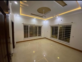 17 MaRla boulevard Corner House for sale , Bahria Town Rawalpindi