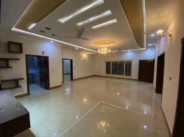 17 MaRla boulevard Corner House for sale , Bahria Town Rawalpindi