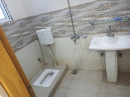 5 Marla upper portion available for Rent, Airport Housing Society