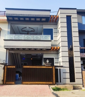 5 Malra 1.5 story House for sale , Adiala Road