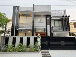 10 Marla Double Storey Beautiful House For Sale, Model Town