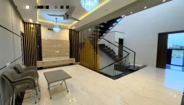 10 Marla Brand New House for Sale, Gulberg