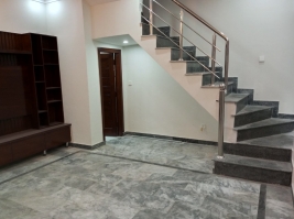 Triple Storey Duplex Houses for Sale, Gulraiz Housing Scheme