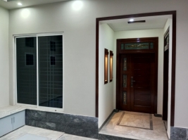 Triple Storey Duplex Houses for Sale, Gulraiz Housing Scheme