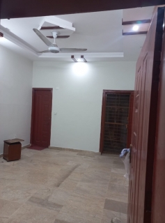 6 Marla Ground portion available for Rent, Wakeel Colony