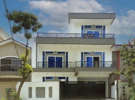 Beautiful House in sector I-9/1, Islamabad, I-9