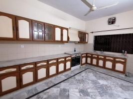 1 Kanal Upper portion for rent , Airport Housing Society