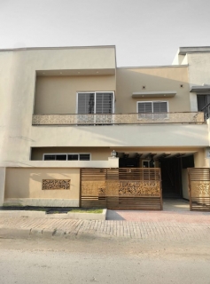 10 Marla Brand New Designer House For Sale , Bahria Town Rawalpindi