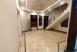 10 Marla House for sale , Gulshan Abad