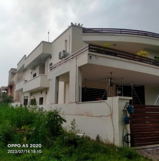 1 kanal Lavish House For Sale, F-10