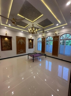 1 kanal Lavish House For Sale, G-13