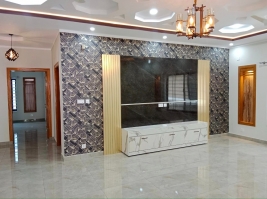 1 kanal Lavish House For Sale, Soan Garden