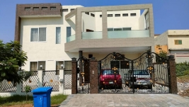 10 Marla House for sale , Gulberg