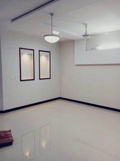 10 Marla House for sale , Pakistan Town