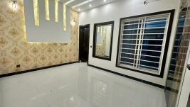  5 Marla like Brand New Luxury House  Available For Rent, Bahria Town