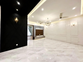 11 Marla Modern House For Sale in Bahria Town Lahore , Bahria Town