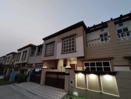 5 Marla House for sale , Paragon City