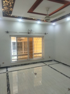 13 Marla House available for rent , Bahria Town