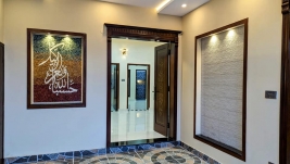 7.5 Marla Corner House For Sale in Gulshan E Lahore, Gulshan-e-Lahore