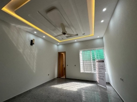 10 Marla Automated and Luxurious House For Sale, Bahria Town Rawalpindi