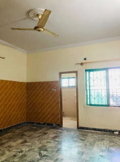 10 Marla upper portion for rent , Airport Housing Society