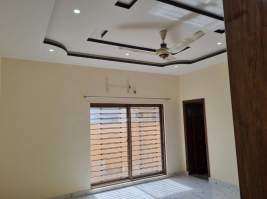 10 Marla House for sale , Bahria Town