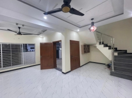 5 Marla House for sale , Bahria Town