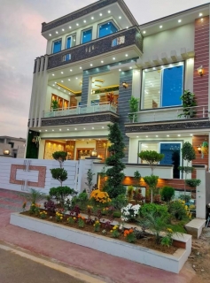 10 Marla House for sale , Faisal Town - F-18