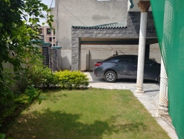 17.5 Marla House for sale , Gulberg