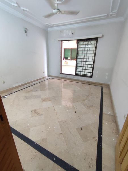  House for rent  in G-11 islamabad 