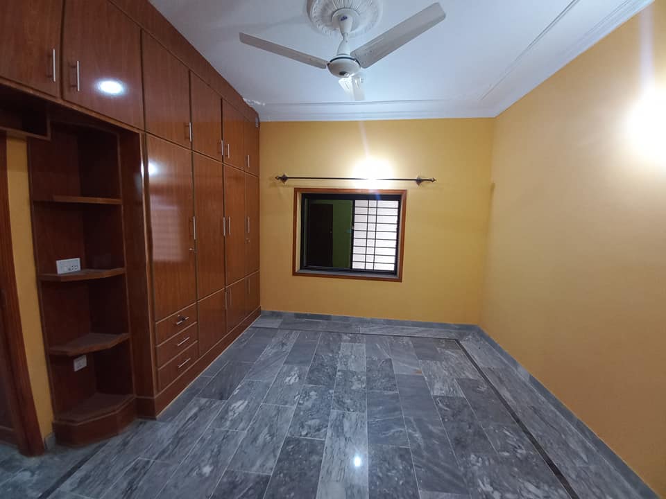 3.5_MARLA BASEMENT + SINGLE STORY HOUSE_For_Sale, Wakeel Colony