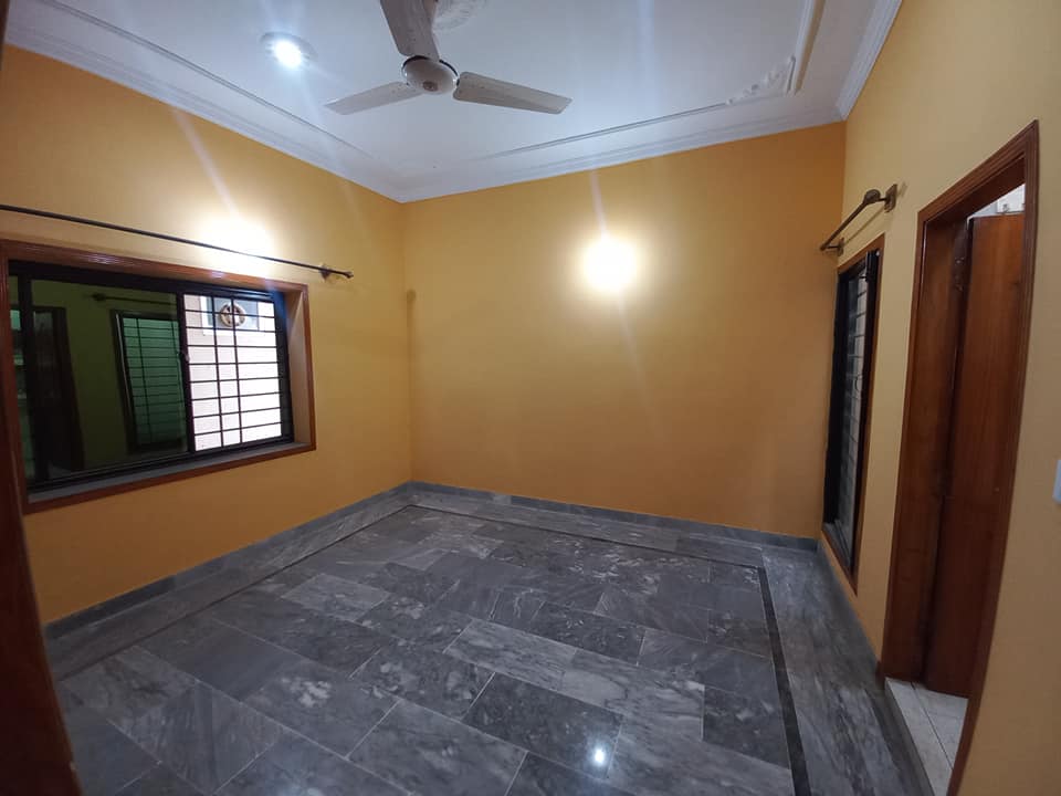 3.5_MARLA BASEMENT + SINGLE STORY HOUSE_For_Sale, Wakeel Colony