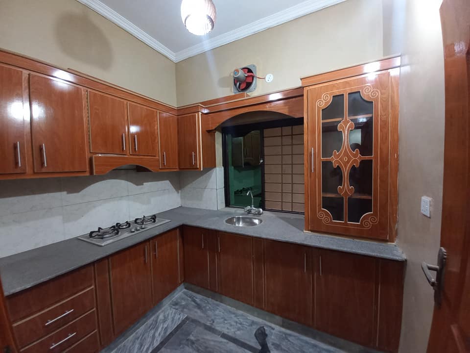 3.5_MARLA BASEMENT + SINGLE STORY HOUSE_For_Sale, Wakeel Colony