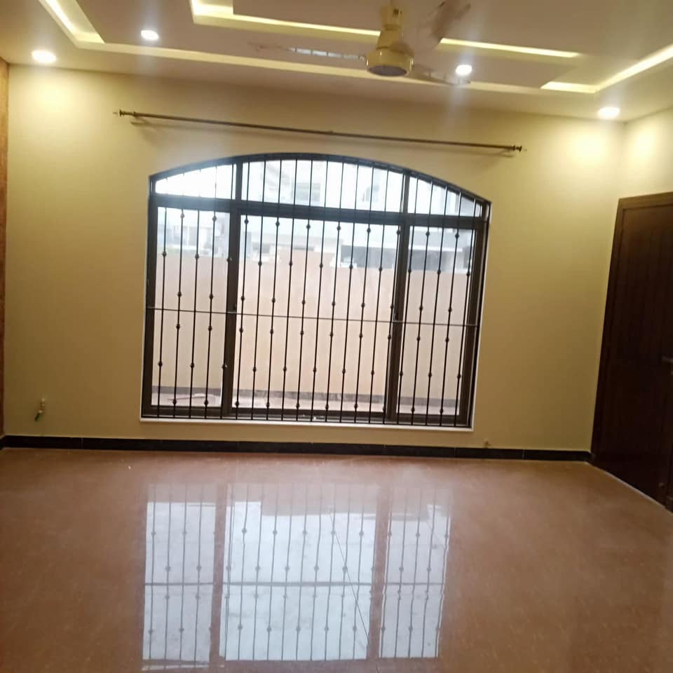 10 Marla Designer House for Rent, Bahria Town Rawalpindi