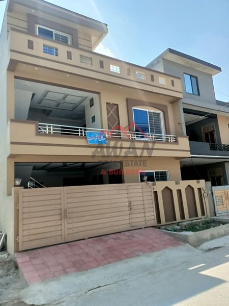 House Available For #Sale, Islamabad Expressway