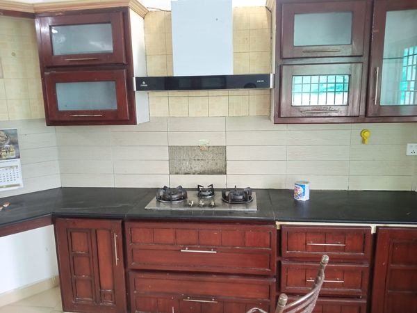 Beautiful upar Portion available for rent G-11 Islamabad, G-11