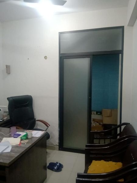 F/10 markaz office for rentsize 250 sqft 2nd floor , F-10