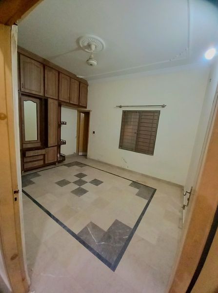 House For Rent 5 Marla Ground Portion * Location Wakeel Colney , Wakeel Colony