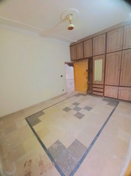 House For Rent 5 Marla Ground Portion * Location Wakeel Colney , Wakeel Colony