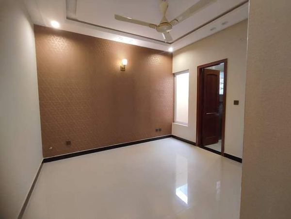 DHA phase 2 House available for Rent 1 kanal uper portion, DHA Defence